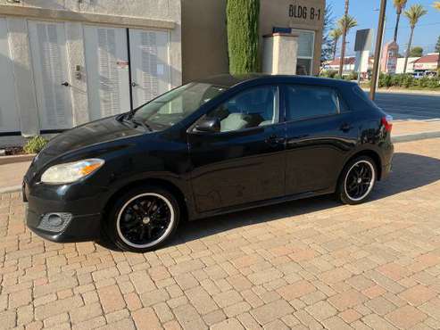 2009 TOYOTA MATRIXS 4-CYL AUTO ,LOADED BLACK RUNS GREAT MUST SEE !!!... for sale in Covina, CA