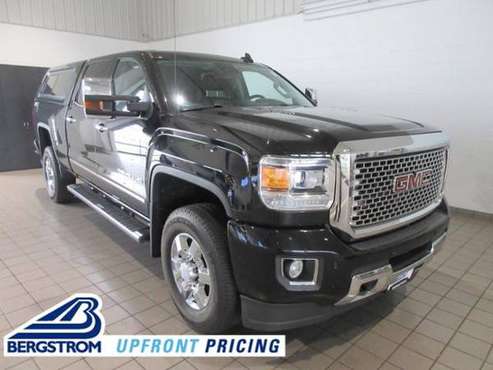 2015 GMC SIERRA 2500HD...KBB SAYS $49,786...WE SAY $46,514 - cars &... for sale in Green Bay, WI