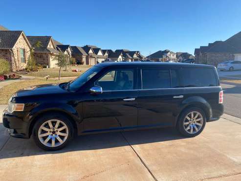 2009 Ford Flex Limited - cars & trucks - by owner - vehicle... for sale in Yukon, OK