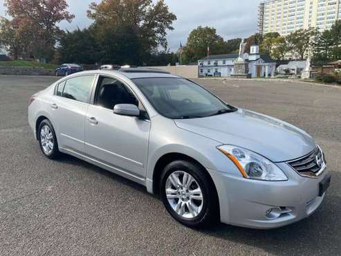 2012 Nissan Altima SL -EASY FINANCING AVAILABLE - cars & trucks - by... for sale in Bridgeport, NY