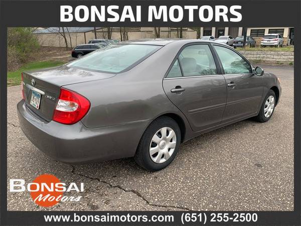 2004 Toyota Camry LE Great car Great economy! call or text today! for sale in Lakeland, MN – photo 5