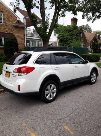 Moving Sale ! Subaru Outback for sale in Fresh Meadows, NY – photo 3