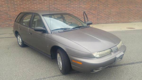 1998 Saturn wagon with 030577 original miles only for sale in Richmond , VA – photo 4