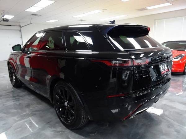 2018 Land Rover Velar P380 R-Dynamic SE - - by dealer for sale in Waterloo, IA – photo 9