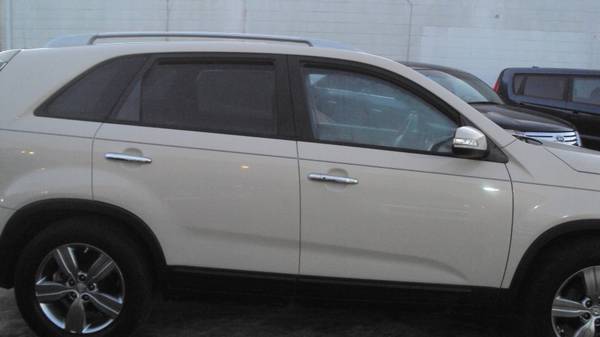 2012 Kia Sorento EX W/3rd Row Seat - cars & trucks - by dealer -... for sale in Jacksonville, GA – photo 7