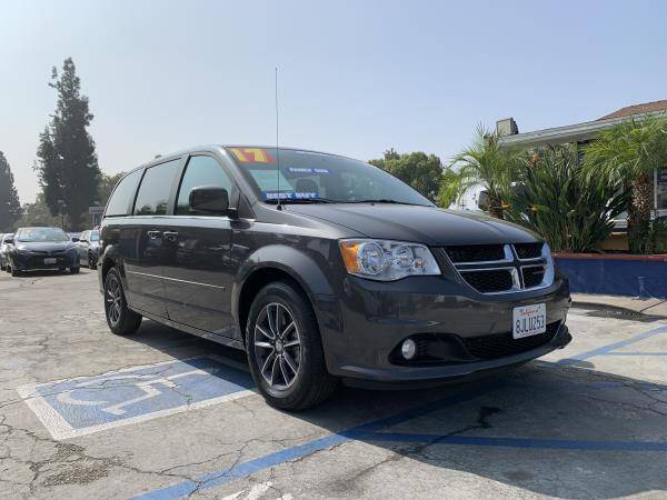 2017 *DODGE* *GRAND CARAVAN* SXT $0 DOWN! AS LOW AS 3.99 APR! CALL... for sale in Whittier, CA – photo 3