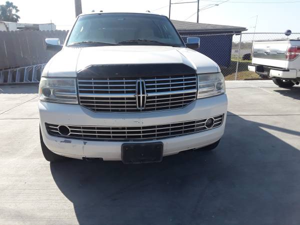 2008 Lincoln Navigator - cars & trucks - by dealer - vehicle... for sale in McAllen, TX – photo 3