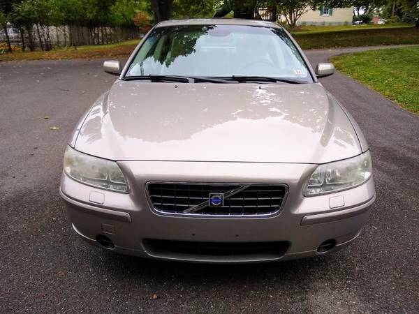 2005 Volvo S60 2.4 only 86000 miles for sale in Bloomsburg, PA – photo 3
