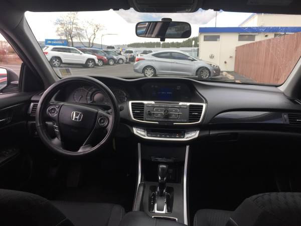 Honda Accord - - by dealer - vehicle automotive sale for sale in flagsatff, AZ – photo 8