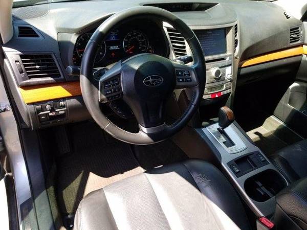 2013 Subaru Outback AWD All Wheel Drive 4dr Wgn H4 Auto 2 5i Limited for sale in Oregon City, OR – photo 2