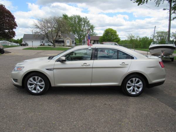 2011 Ford Taurus 4dr Sdn SEL FWD for sale in VADNAIS HEIGHTS, MN – photo 2