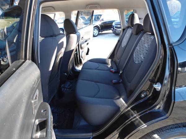 2011 Kia Soul One Hands Free Bluetooth 1 owner**1 year Warranty** -... for sale in Hampstead, MA – photo 20