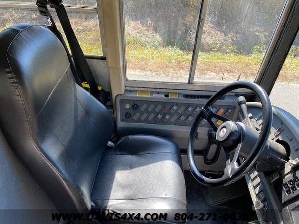 2004 THOMAS Bus Pusher Style Flat Nose Cab Over With Caterpillar -... for sale in Richmond, LA – photo 8
