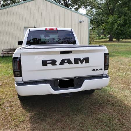 2018 Ram 1500 Sport Night Edition 4x4 for sale in Elkhart, IN – photo 4