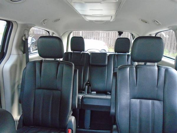 2015 chrysler Town and Country call BETO today - - by for sale in Stone Mountain, GA – photo 7