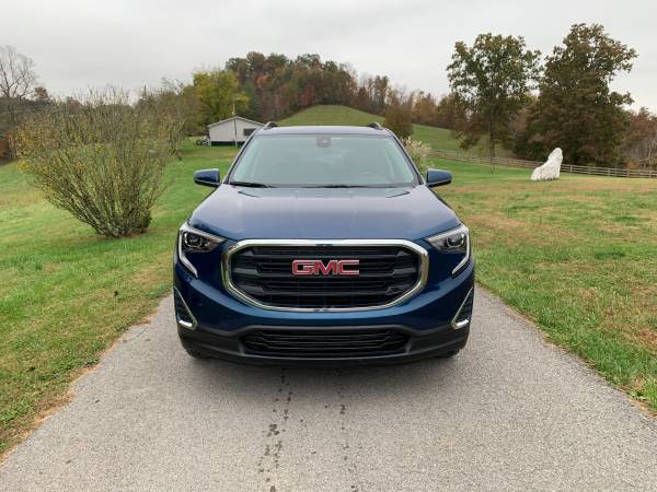 2020 GMC Terrain FWD SLE Blue - cars & trucks - by dealer - vehicle... for sale in Whitley City, KY – photo 4