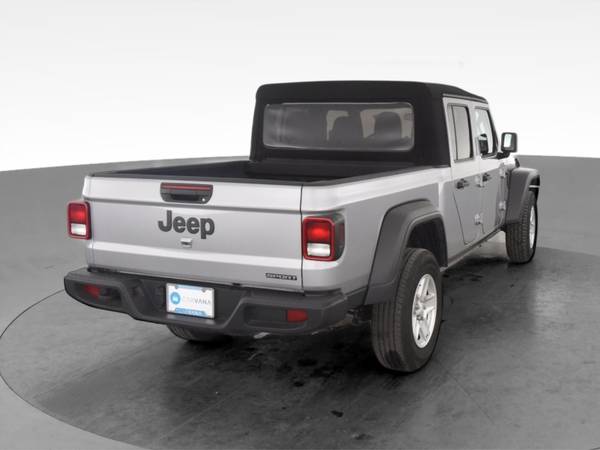 2020 Jeep Gladiator Sport Pickup 4D 5 ft pickup Gray - FINANCE... for sale in Corpus Christi, TX – photo 10