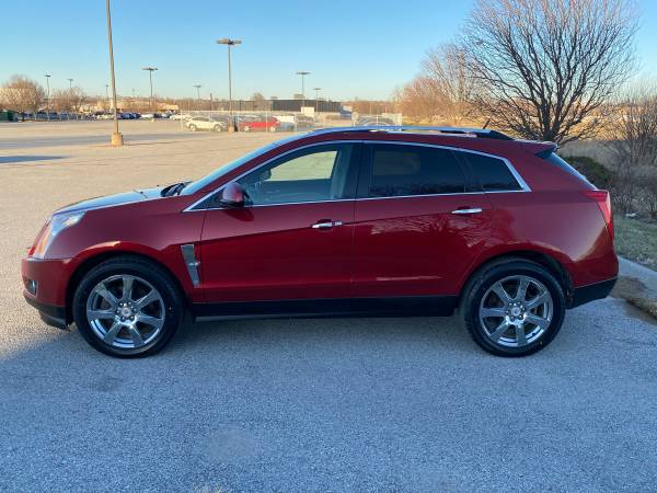 2010 Cadillac SRX V6 AWD ***BRAND NEW TIRES*** - cars & trucks - by... for sale in Omaha, IA – photo 8