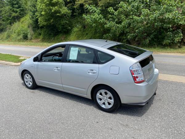 2008 Toyota Prius - cars & trucks - by dealer - vehicle automotive... for sale in Marshall, NC – photo 4