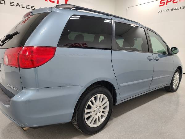2010 Toyota Sienna XLE Seats 7! Moon! Heated Seats! DVD! 138k Mi! -... for sale in Suamico, WI – photo 23