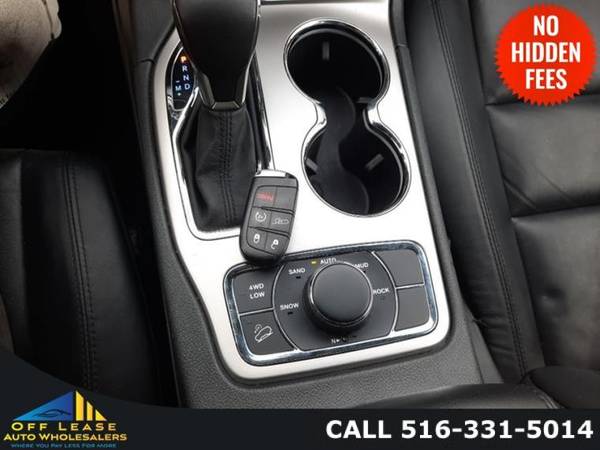 2019 Jeep Grand Cherokee Limited 4x4 SUV - - by dealer for sale in Freeport, NY – photo 17