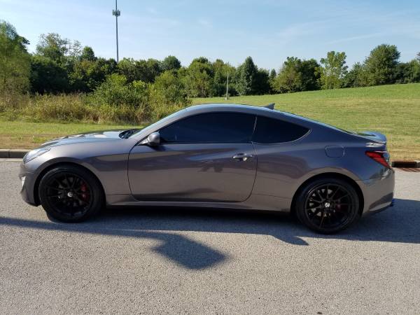 2013 Hyundai Genesis Coupe for sale in NICHOLASVILLE, KY – photo 8