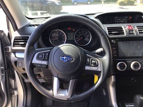 2017 Subaru Forester 1-OWNER! PREMIUM! AWD!! MOONROOF! BACK UP... for sale in Chula vista, CA – photo 17