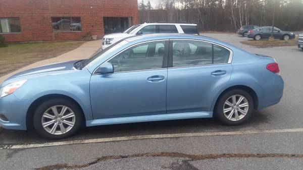 Subaru Legacy 2010 - cars & trucks - by owner - vehicle automotive... for sale in Plymouth, NH – photo 2