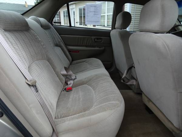 2000 Buick Century Only 70K - - by dealer - vehicle for sale in Waterloo, WI – photo 18