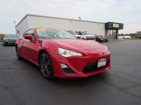 2013 Scion FR-S Coupe - cars & trucks - by dealer - vehicle... for sale in Rockford, WI – photo 12