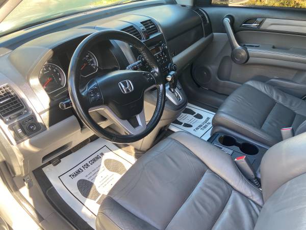 2009 Honda CR-V, automatic, AWD - cars & trucks - by owner - vehicle... for sale in West Hartford, CT – photo 9
