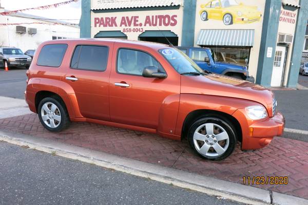 2007 Chevy HHR---MANUAL - cars & trucks - by dealer - vehicle... for sale in Collingswood, NJ – photo 2
