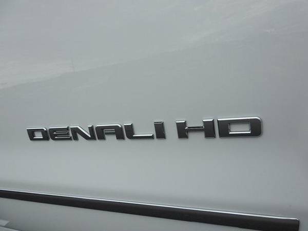 2019 GMC Sierra 2500HD Denali pickup Summit White - cars & trucks -... for sale in Pocatello, ID – photo 19