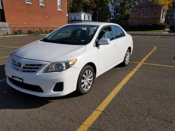 2013 Totota Corolla Le for sale in Manchester, CT – photo 3