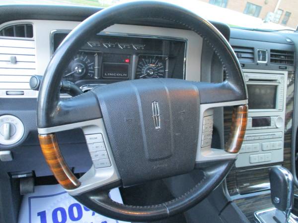 2008 LINCOLN NAVIGATOR - cars & trucks - by dealer - vehicle... for sale in binghamton, NY – photo 20