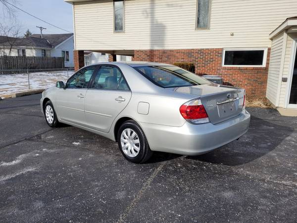 2005 Toyota Camry LE 4 door sedan, 2 4 L, 4 cylinder, only 131K for sale in Springfield, IL – photo 7