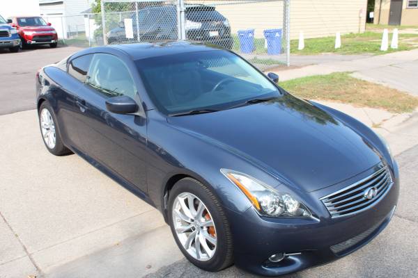 2013 INFINITI G37 JOURNEY COUPE ( RARE) ** FINANCING ** - cars &... for sale in Saint Paul, MN – photo 8