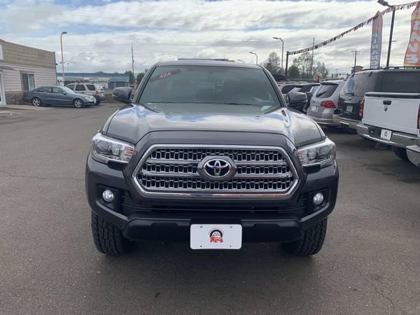 2017 Toyota Tacoma Double Cab - Financing Available! for sale in Albany, OR – photo 3