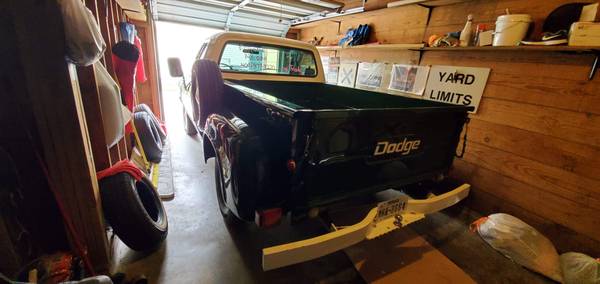 Classic 1972 Dodge D100 Custom UtlineP/U - cars & trucks - by owner... for sale in Mission, TX – photo 2