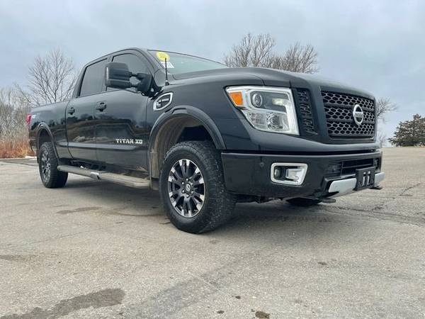 2016 Nissan TITAN XD Crew Cab - Financing Available! - cars & trucks... for sale in Junction City, MO – photo 12