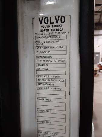 ! 2012 Volvo Semi truck! for sale in Hammond, IL – photo 7