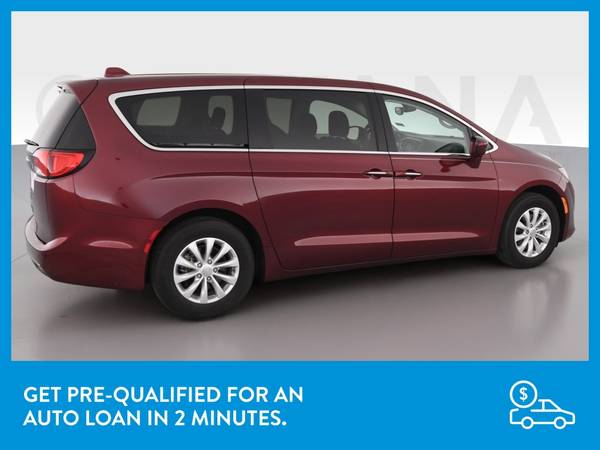 2018 Chrysler Pacifica Touring Plus Minivan 4D van Burgundy for sale in Worcester, MA – photo 9