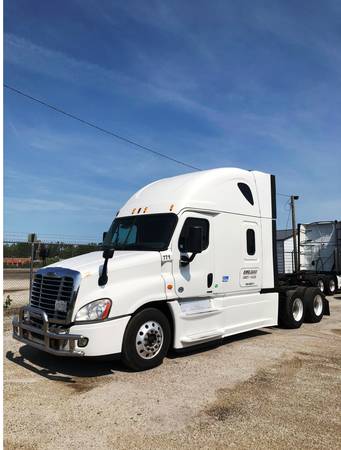Freightliner Cascadia -2015-(multiple units ) 10spd manual - cars &... for sale in Willowbrook, MI – photo 10