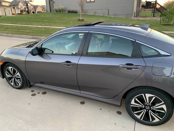 2017 Honda Civic EX-T - cars & trucks - by owner - vehicle... for sale in Grimes, IA – photo 6