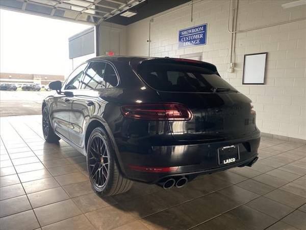 2018 Porsche Macan GTS - SUV - - by dealer - vehicle for sale in Waterford, MI – photo 3