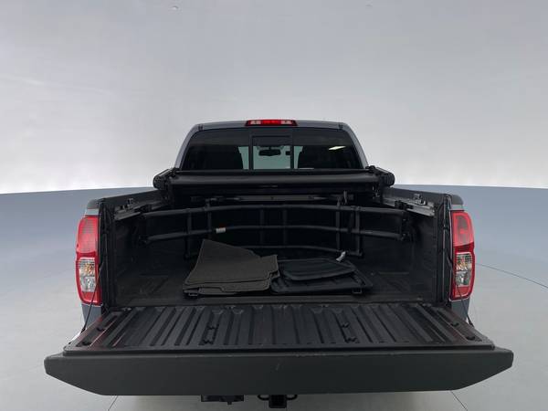 2017 Nissan Frontier Crew Cab SV Pickup 4D 5 ft pickup Gray -... for sale in Raleigh, NC – photo 23