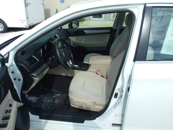 2017 Subaru Legacy Premium AWD - 1 owner, heated seats, eyesight pkg! for sale in Vinton, IA – photo 9