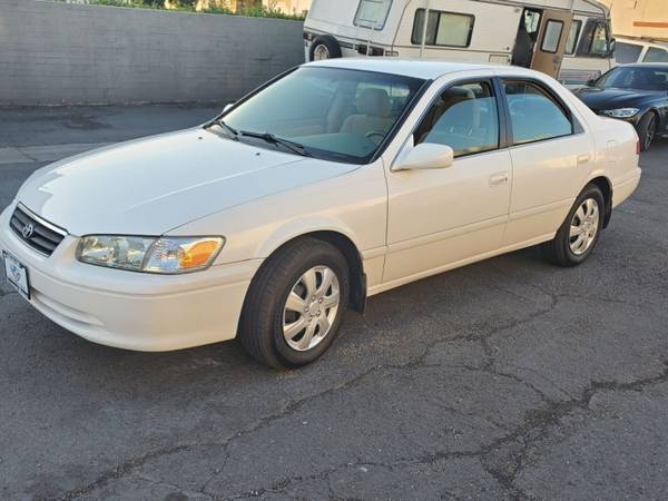 2001 Toyota Camry LE 4dr Sedan - cars & trucks - by dealer - vehicle... for sale in Glendora, CA – photo 2