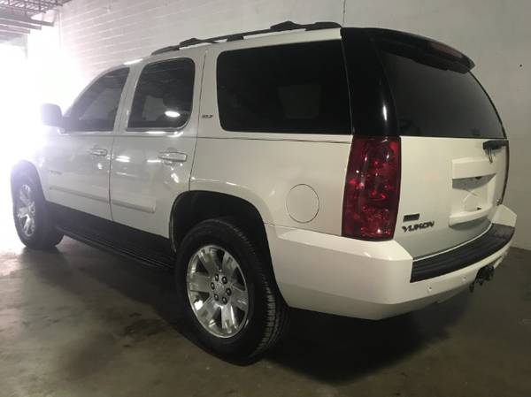 2007 GMC Yukon SLT - cars & trucks - by dealer - vehicle automotive... for sale in Springfield, MO – photo 6