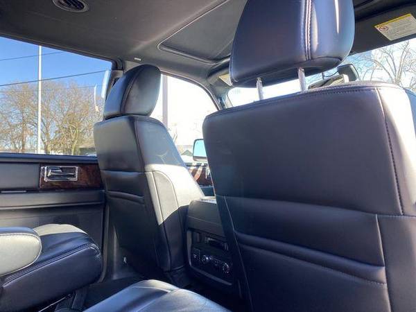 2017 Lincoln Navigator L Select Sport Utility 4D Family Owned!... for sale in Fremont, NE – photo 11